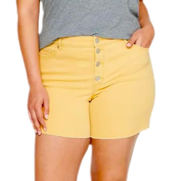 SONOMA WOMEN 18 GOLDEN YELLOW HIGH RISE BUTTON FLY RAW HEM DENIM SHORTS. - Picture 1 of 12